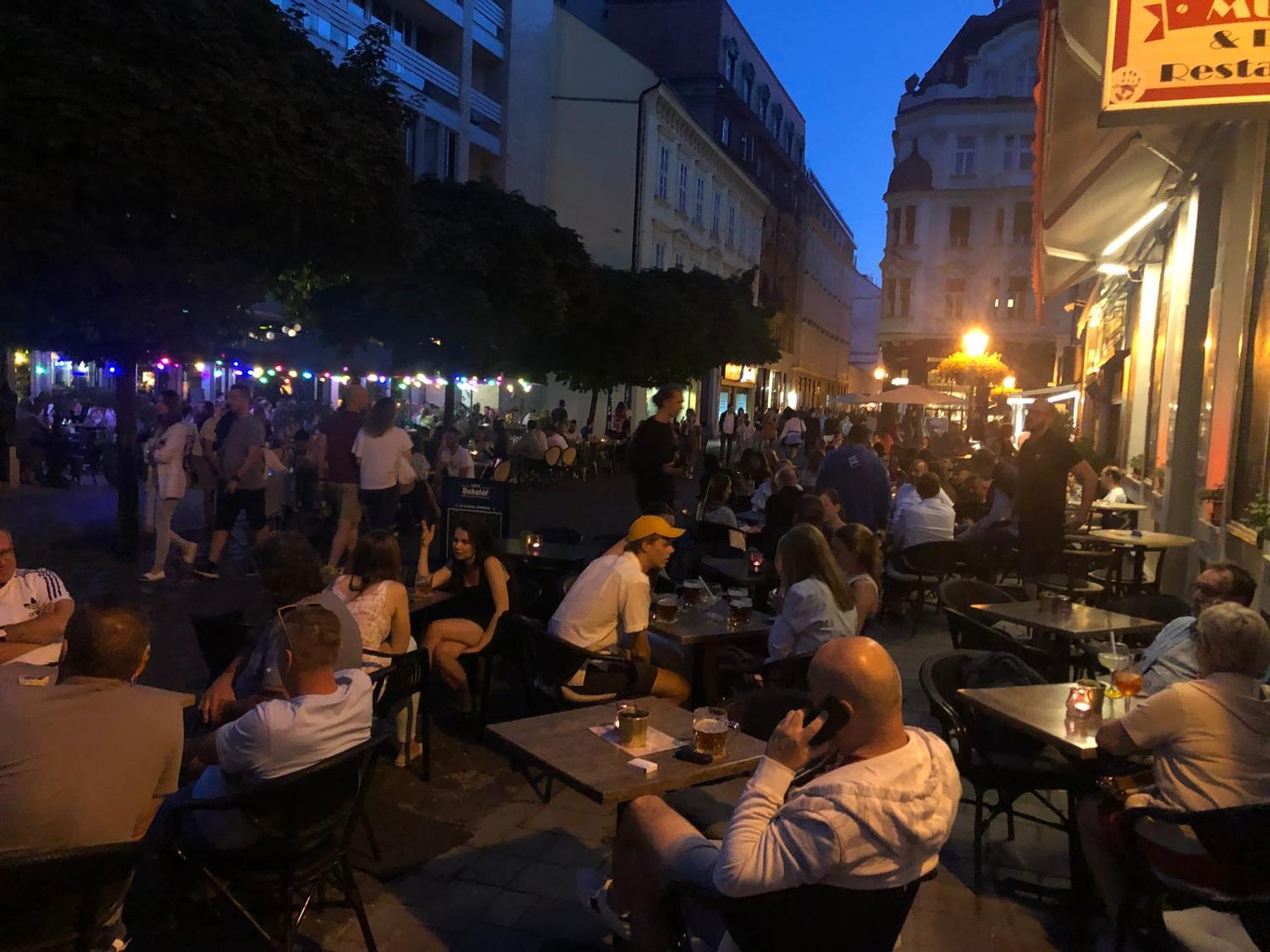 Netradicny Apartman V Centre Μπρατισλάβα Εξωτερικό φωτογραφία